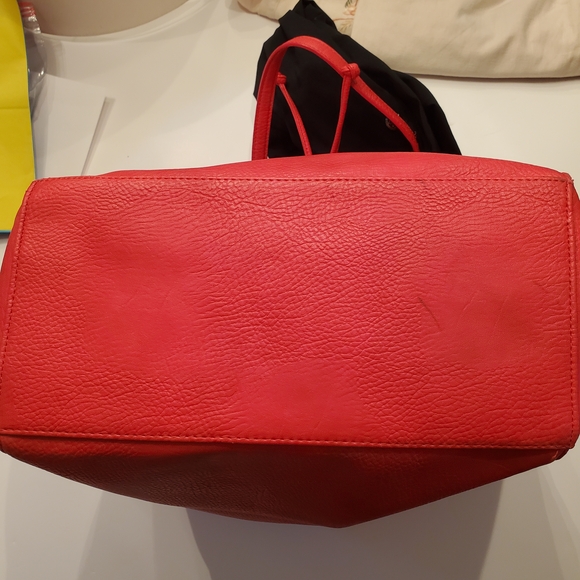 Olivia + Joy Red Tote with Gold Accents - Picture 7 of 11